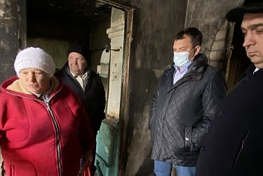 Помочь погорельцам взялся депутат